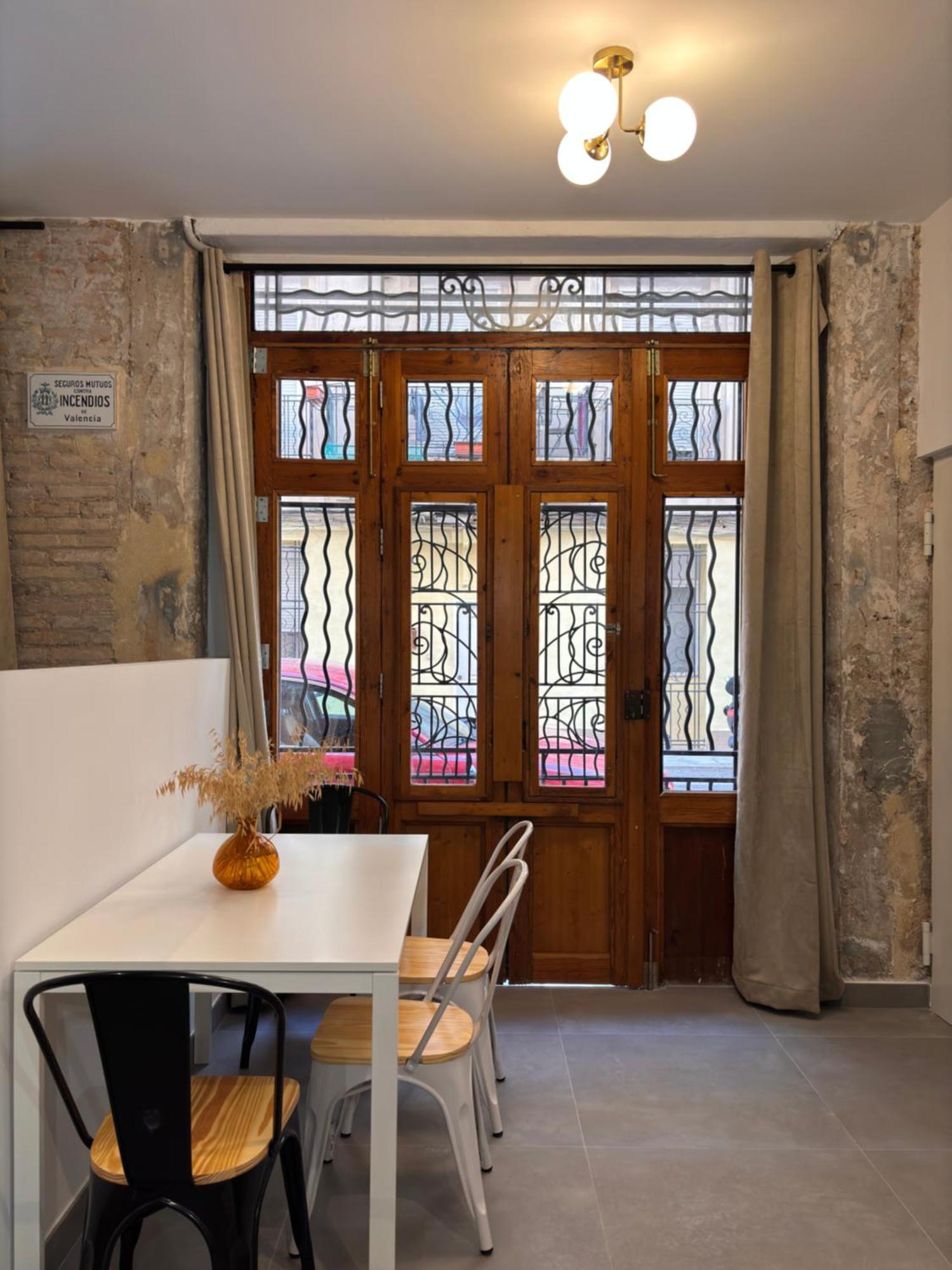 Apartamento Travel Habitat Maritím Valencia Exterior foto
